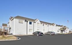 Americas Best Value Inn & Suites Ada