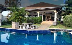 Luxury Pool Villa Rayong