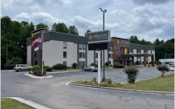 La Quinta Inn & Suites by Wyndham Fayetteville I-95