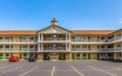 Quality Inn Lakefront