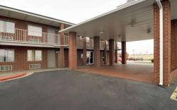 Quality Inn Russellville I-40