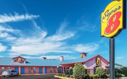 Super 8 By Wyndham Eastland