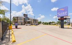 Sleep Inn & Suites Near Downtown North