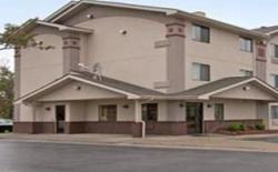 Super 8 By Wyndham Newport News/Jefferson Ave.
