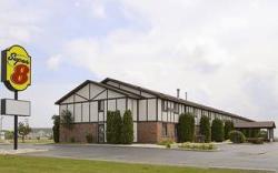 Baymont by Wyndham Oshkosh Airport