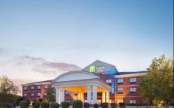 Holiday Inn Express And Suites Bridgeport by IHG