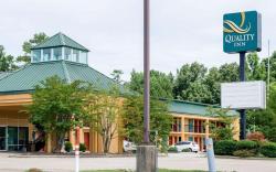Quality Inn Louisville MS