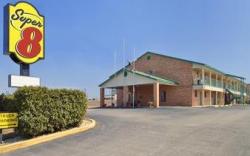 Super 8 By Wyndham Pleasanton