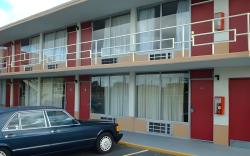 Red Carpet Inn Battleboro