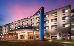 GLo Best Western Nashville Airport