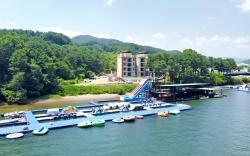 Clover Resort