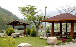 Bandi Hwangto Pension