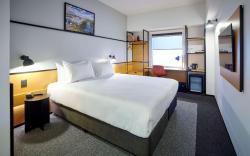 ibis Hamilton Tainui
