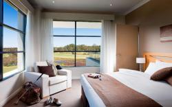 Mercure Kooindah Waters