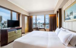 Sofitel Macau at Ponte 16 Hotel