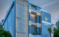 Grand Viveana 