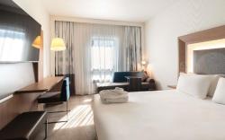 Novotel Paris Rueil Malmaison Hotel