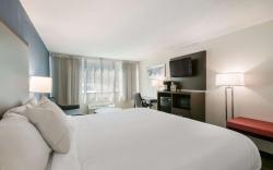 Clarion Hotel Conference Center