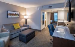 DoubleTree by Hilton Madison East