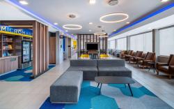 Microtel Inn & Suites by Wyndham Hot Springs
