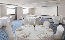 Movenpick Hotel Apartments Al Mamzar Dubai