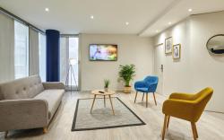 Residence Mercure Paris La Defense Grande Arche