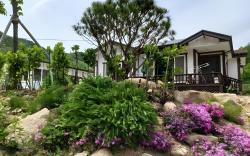 Sangjoo munjangdae healing house