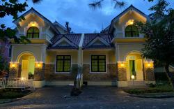 Villa Wubao Kota Bunga 2 lantai  FullWifi