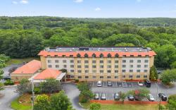 Comfort Suites Near Casinos