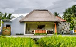 Yoga ubud villa