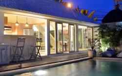 Villa Oberoi 3 bedrooms seminyak