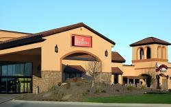 Ramada Tropics Resort & Conf Center by Wyndham Des Moines