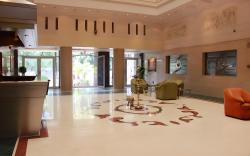 Hotel The Samrat