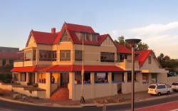McCloud House of Port Noarlunga