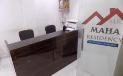 Hotel Maha Residency