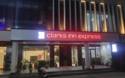 Clarks Inn Express, Jammu