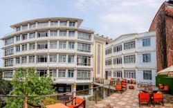 Hotel Durbar and Residence