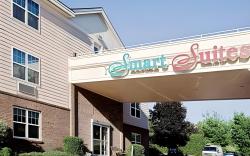 Smart Suites, Ascend Hotel Collection