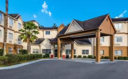 Red Roof PLUS+ & Suites Savannah – I-95
