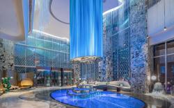 W Chengdu