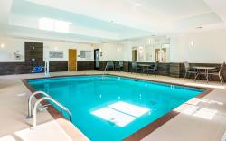 Fairfield Inn & Suites Greensboro Coliseum Area