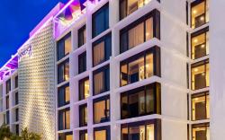 Moxy Miami South Beach