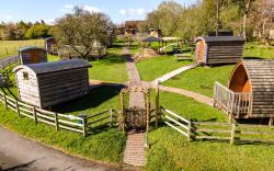 Orchard Hideaways