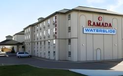 Ramada by Wyndham Red Deer Hotel and Suites