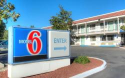 Motel 6 Redding, CA - South