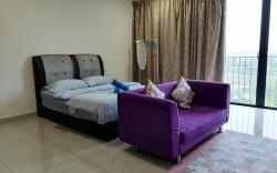 Wellness Homestay 1006 @ Trefoil Setia Alam
