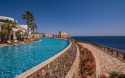 Reef Oasis Blue Bay Resort & Spa