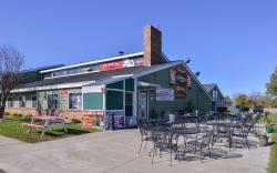HomeTown Inn
