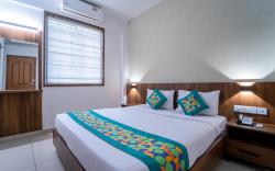 Treebo Petals Suites