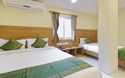Itsy Hotels Jansi Residency